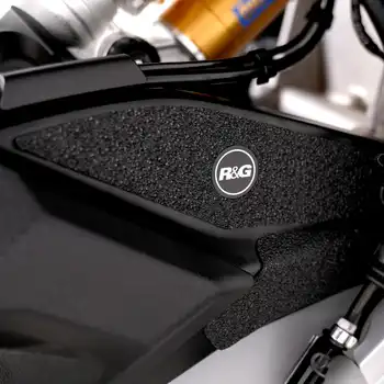 R&G Boot Guard Kit for  Aprilia Tuono 660,Tuono 660 Factory, RS660 & RS660 Factory '25- (2-Piece Kit)
