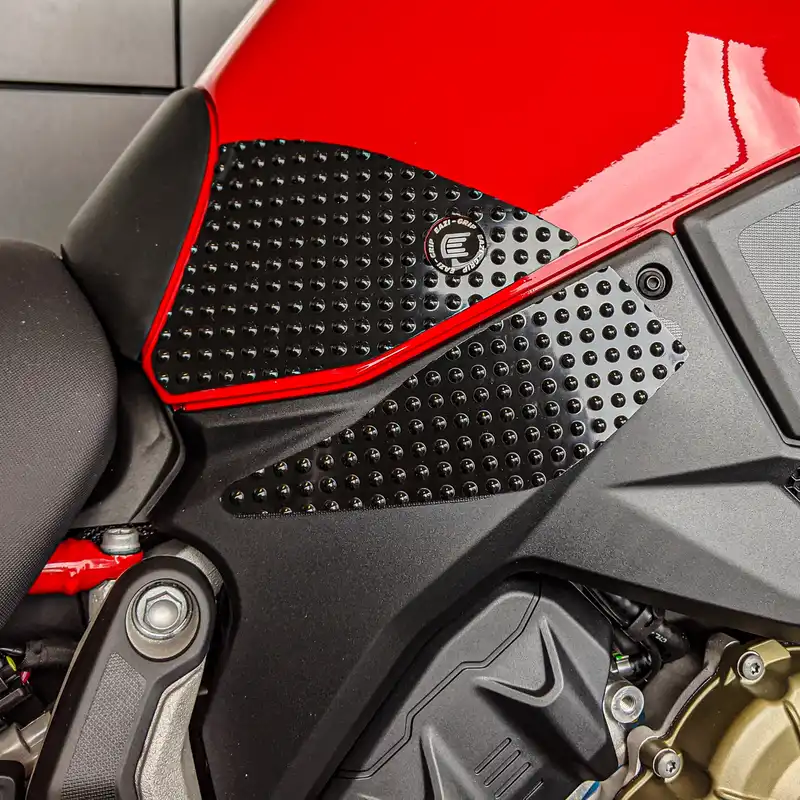 Eazi-Grip Ducati Multistrada V4 '21-25 / RS '23-25/ Grand Tour '23-25  - EVO