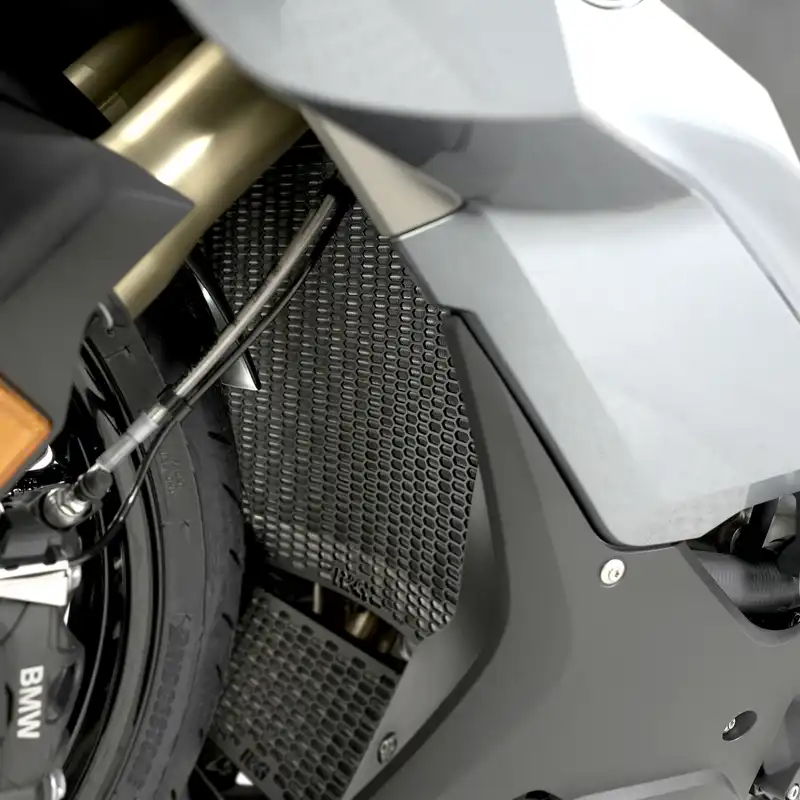 PRO Radiator Guard for BMW S1000XR '23, S1000R '21- /M1000RR '21- '24, S1000RR '19-  & M1000R '23- '24,  M1000XR '24-