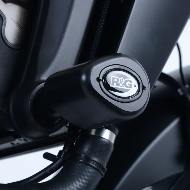 Crash Protectors - Aero Style for Yamaha MT-09 (FZ-09) '17-'20, SP '18-'20 & Tracer '18-'20 model