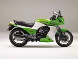 Kawasaki GPZ900